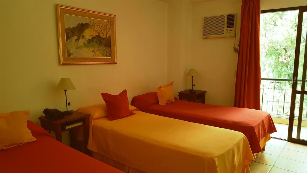 Altoparque Hotel Салта Екстериор снимка